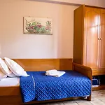 Apartment Oasis Tolo