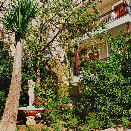 Oasis Apartment *