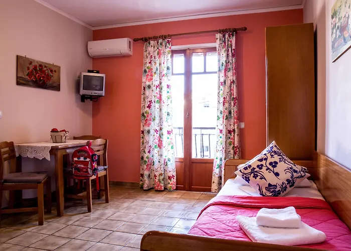 Oasis Apartman Toló