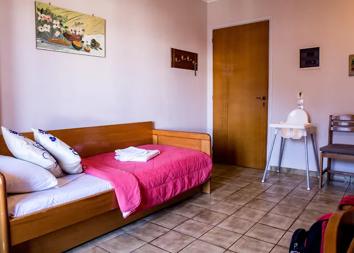 Oasis Apartman Toló